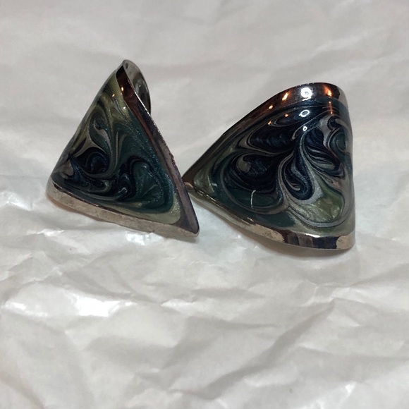 Abalone Earrings - Picture 3 of 4